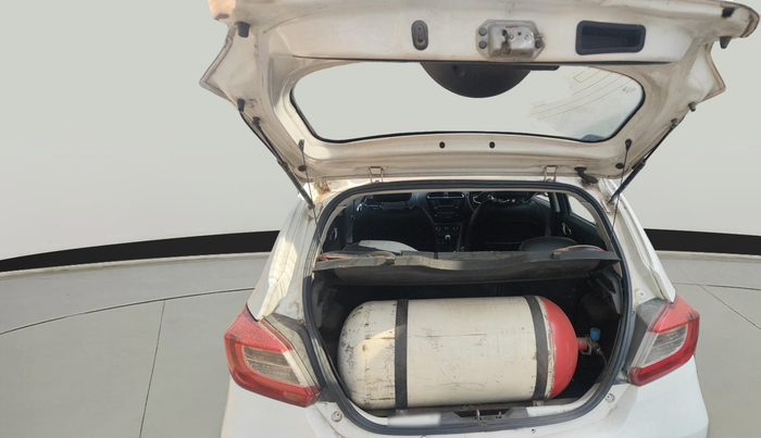 2016 Tata Tiago XZ PETROL, Petrol, Manual, 1,77,011 km, exterior