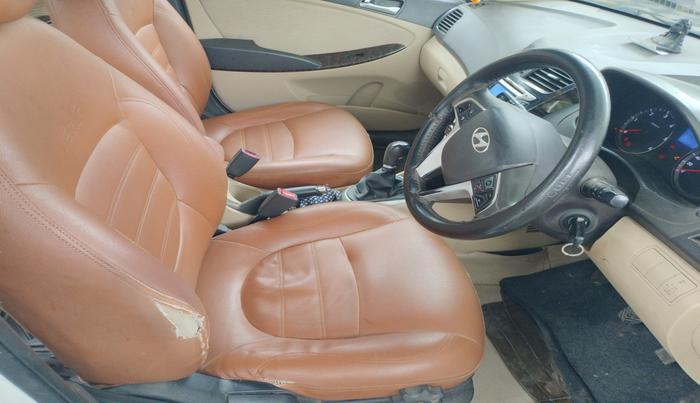 2011 Hyundai Verna FLUIDIC 1.6 CRDI EX, Diesel, Manual, 1,53,913 km, interior