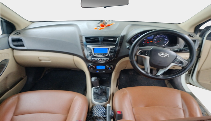 2011 Hyundai Verna FLUIDIC 1.6 CRDI EX, Diesel, Manual, 1,53,913 km, interior
