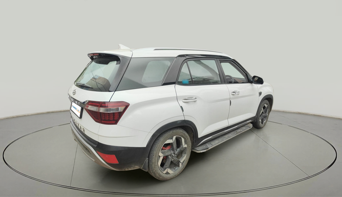 2021 Hyundai ALCAZAR PLATINUM 1.5 MT 7STR, Diesel, Manual, 99,983 km, exterior