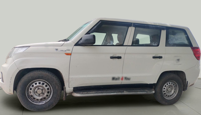 2020 Mahindra TUV 300 PLUS P4, Diesel, Manual, 1,82,387 km, exterior