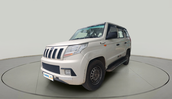 2020 Mahindra TUV 300 PLUS P4, Diesel, Manual, 1,82,387 km, exterior