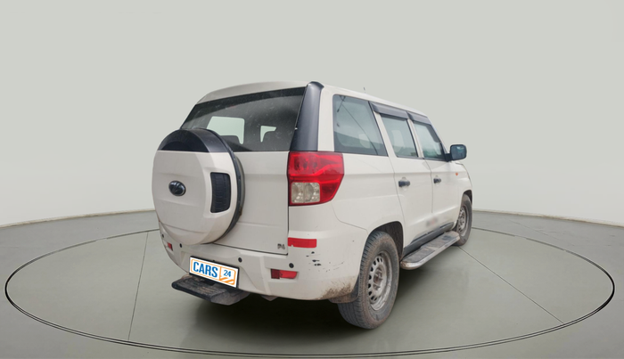 2020 Mahindra TUV 300 PLUS P4, Diesel, Manual, 1,82,387 km, exterior