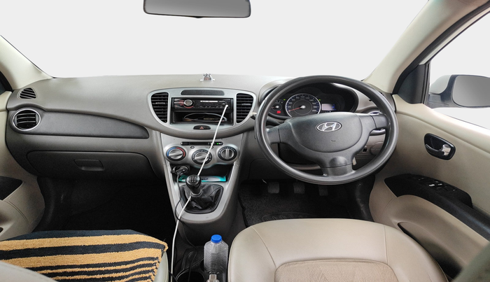 2011 Hyundai i10 MAGNA 1.2, Petrol, Manual, 80,675 km, interior