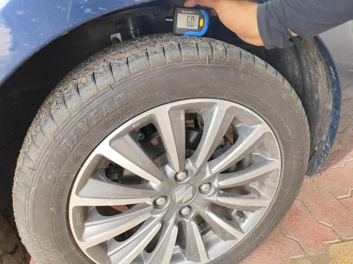 2018 Maruti Ciaz ALPHA 1.5 SHVS PETROL, Petrol, Manual, 1,11,173 km, tyre