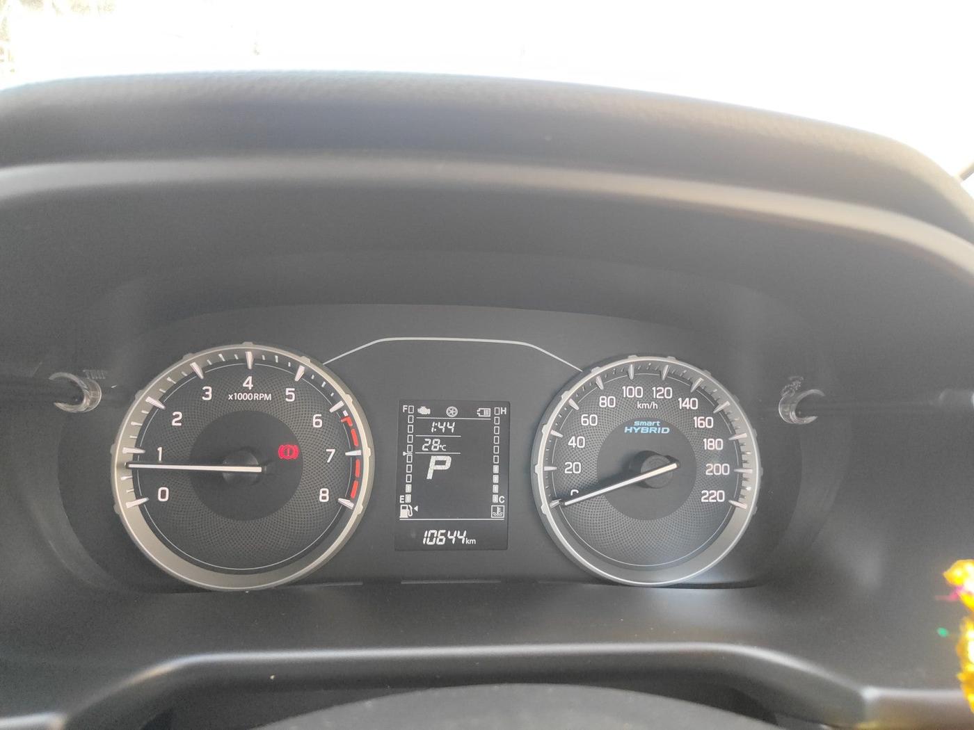 2024 Maruti BREZZA VXI AT SMART HYBRID, CNG, Automatic, 10,644 km, interior