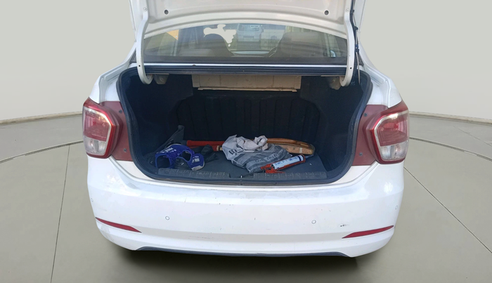 2015 Hyundai Xcent S 1.1 CRDI, Diesel, Manual, 1,86,976 km, exterior