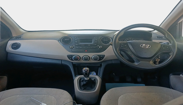 2015 Hyundai Xcent S 1.1 CRDI, Diesel, Manual, 1,86,976 km, interior