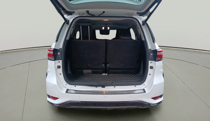 2023 Toyota Fortuner 4X2 AT 2.8 LEGENDER, Diesel, Automatic, 49,632 km, exterior