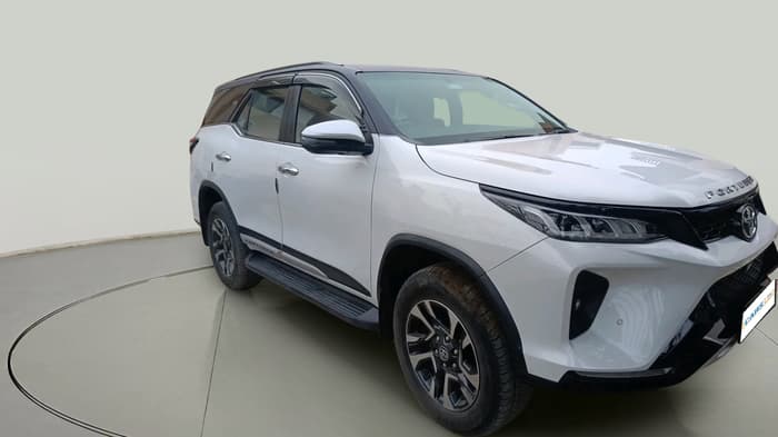2023 Toyota Fortuner 4X2 AT 2.8 LEGENDER, Diesel, Automatic, 55,000 km, exterior