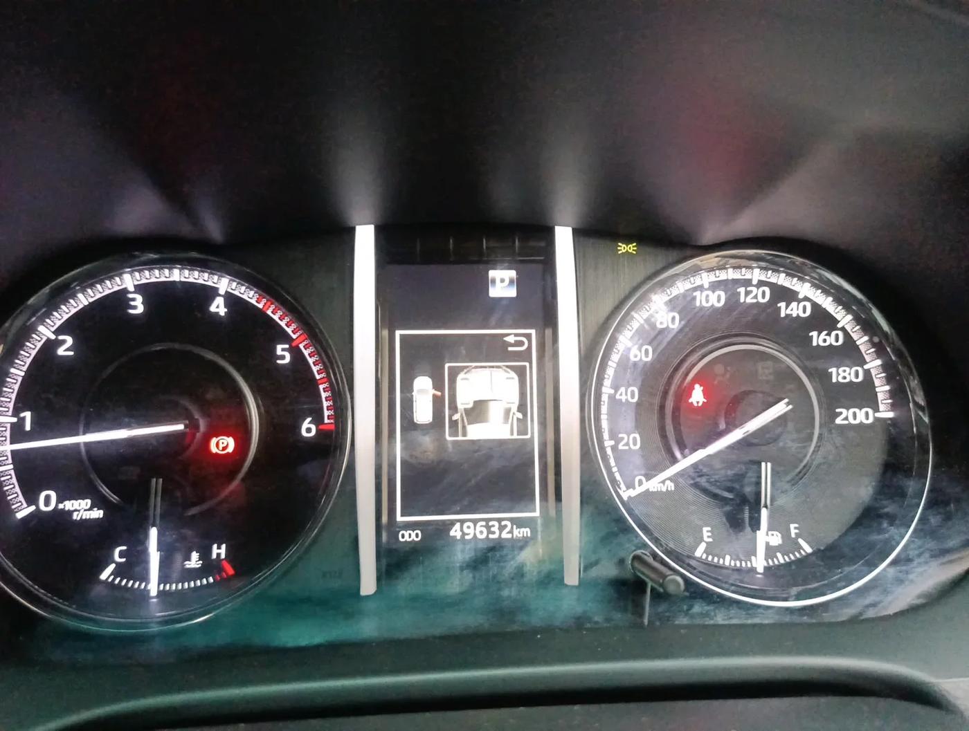 2023 Toyota Fortuner 4X2 AT 2.8 LEGENDER, Diesel, Automatic, 55,000 km, interior