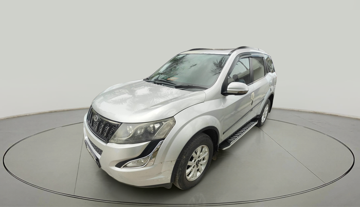 2017 Mahindra XUV500 W10, Diesel, Manual, 1,79,675 km, exterior