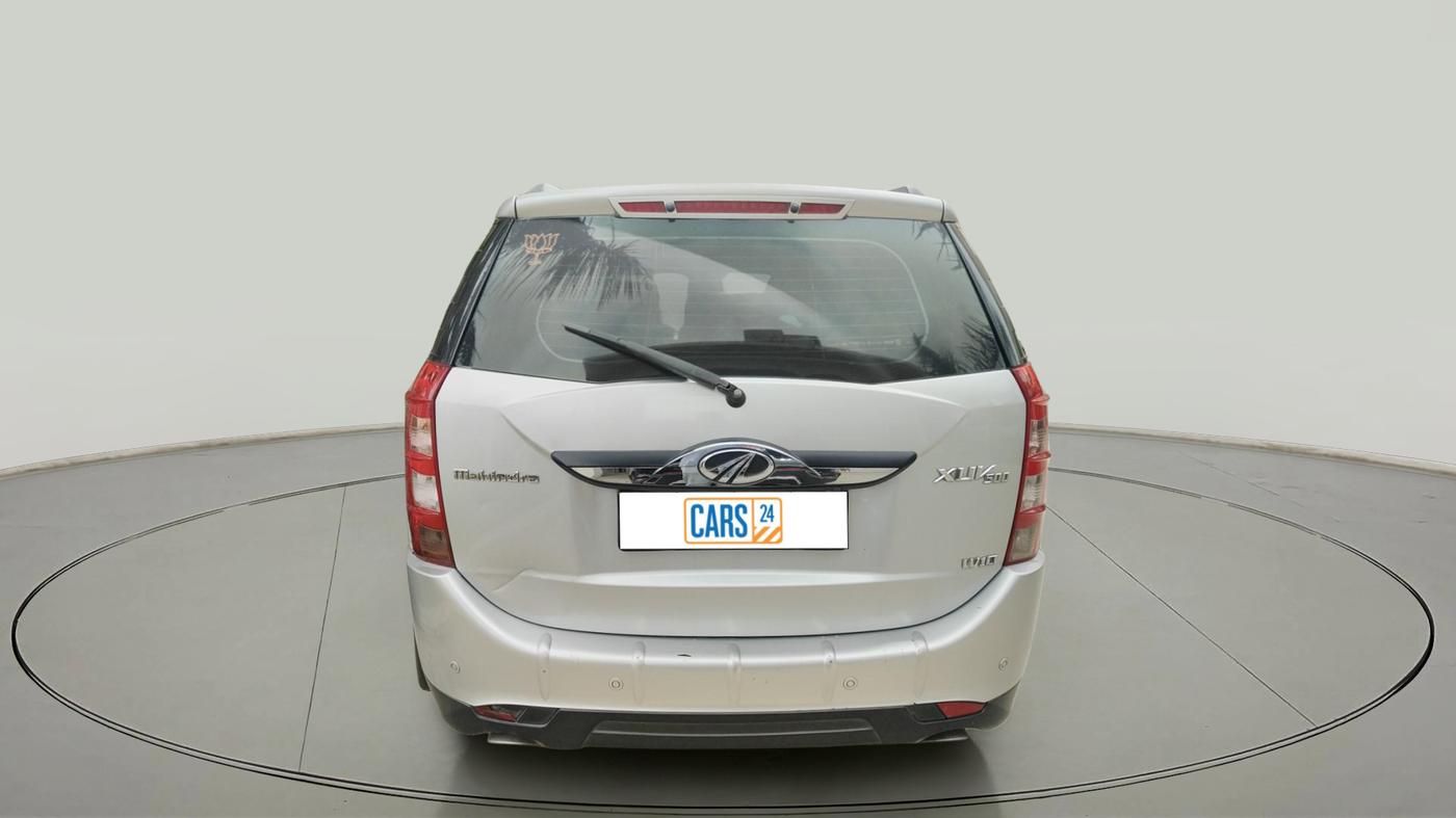 2017 Mahindra XUV500 W10, Diesel, Manual, 1,79,675 km, exterior