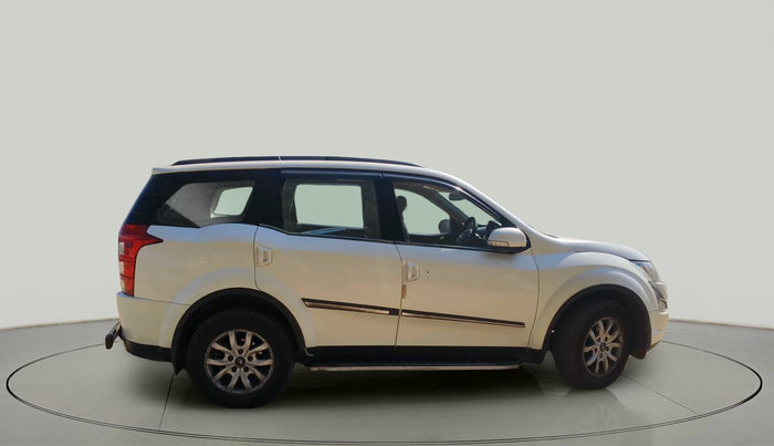 2016 Mahindra XUV500 W10 AT, Diesel, Automatic, 95,000 km, exterior