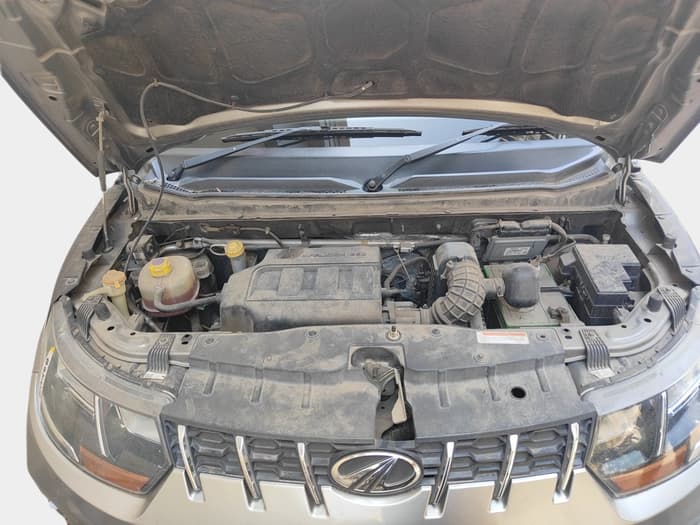 2018 Mahindra KUV 100 NXT K8 P 6 STR, Petrol, Manual, 66,108 km, exterior