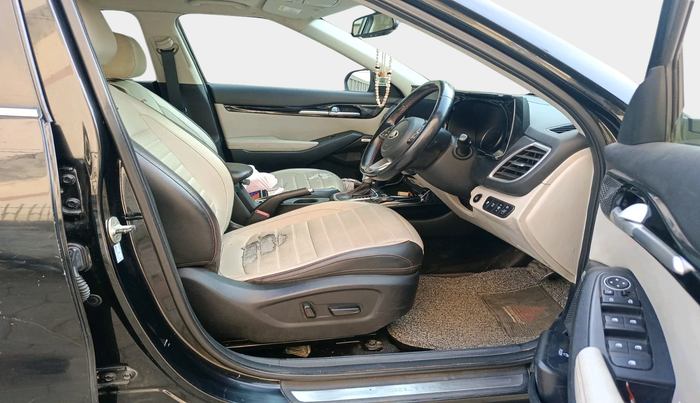 2019 KIA SELTOS GTX PLUS AT 1.5 DIESEL, Diesel, Automatic, 99,348 km, interior