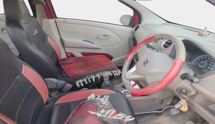2016 Datsun Redi Go T (O), Petrol, Manual, 1,62,810 km, interior