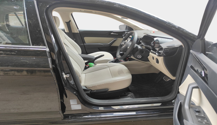 2025 Skoda SLAVIA AMBITION 1.0L TSI AT, Petrol, Automatic, 3,604 km, interior