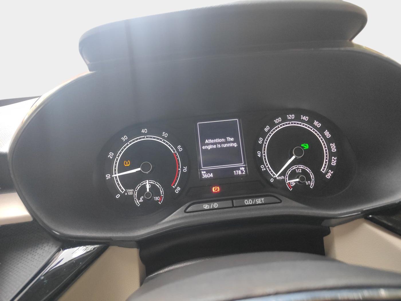 2025 Skoda SLAVIA AMBITION 1.0L TSI AT, Petrol, Automatic, 3,604 km, interior