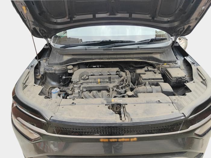 2023 KIA CARENS PRESTIGE 1.5 PETROL 7 STR, Petrol, Manual, 26,195 km, exterior
