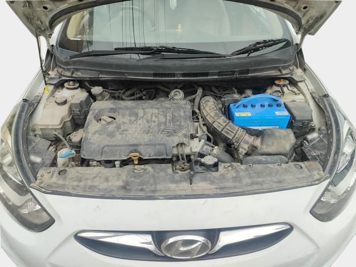 2013 Hyundai Verna FLUIDIC 1.6 CRDI SX, Diesel, Manual, 1,17,771 km, exterior