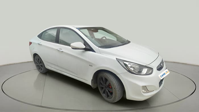 2013 Hyundai Verna FLUIDIC 1.6 CRDI SX, Diesel, Manual, 1,17,771 km, exterior