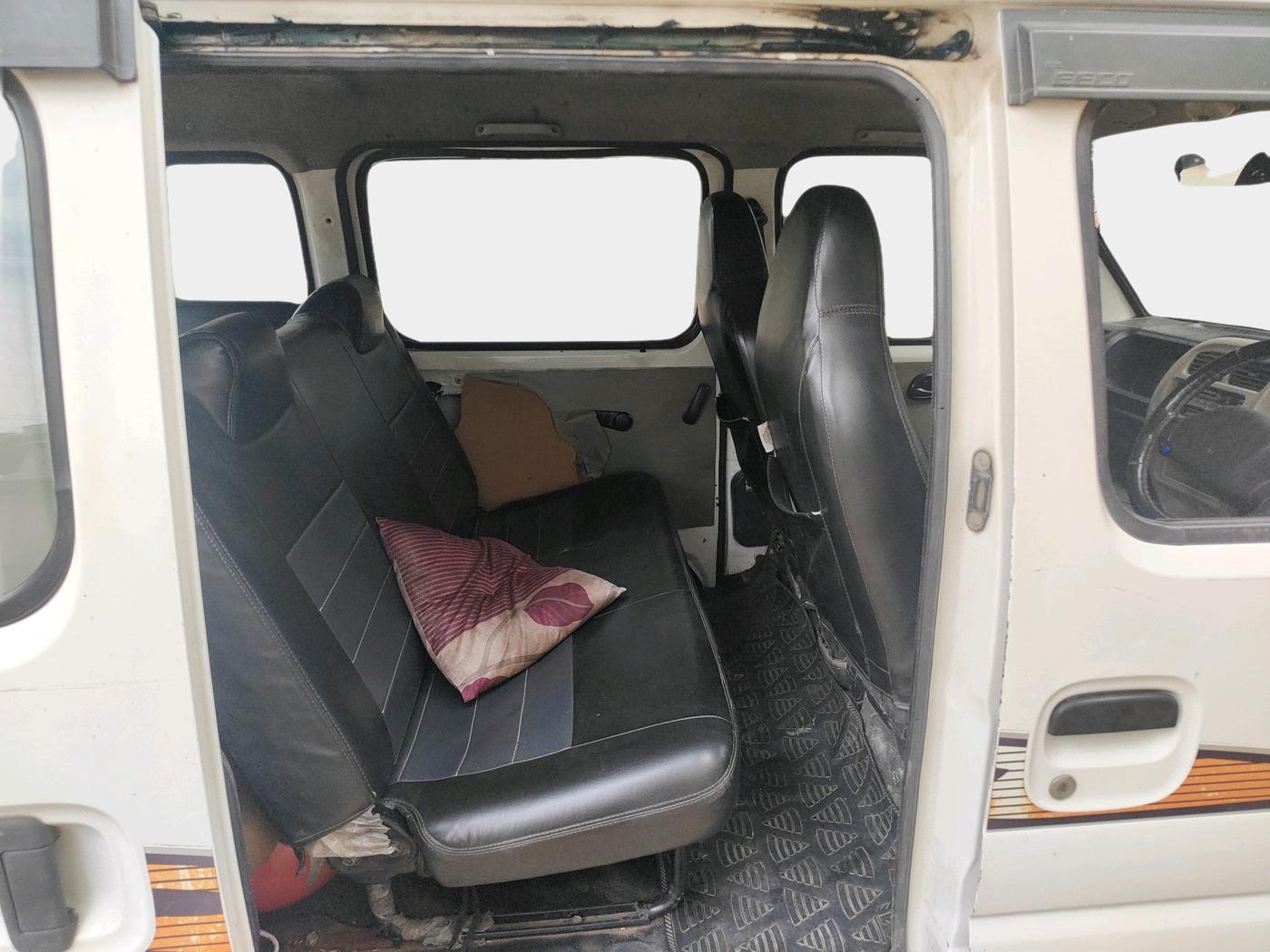 2017 Maruti Eeco 5 STR WITH A/C+HTR, Petrol, Manual, 1,77,880 km, interior