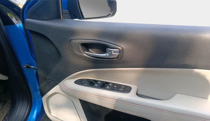 2018 Jeep Compass LIMITED (O) 1.4 PETROL AT, Petrol, Automatic, 52,694 km, interior