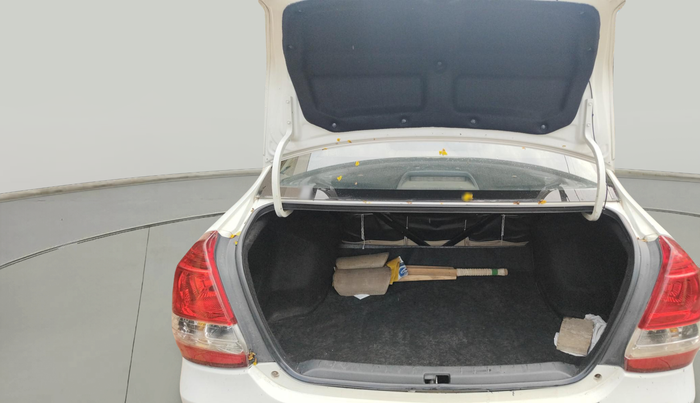 2013 Toyota Etios G, Petrol, Manual, 1,63,693 km, exterior