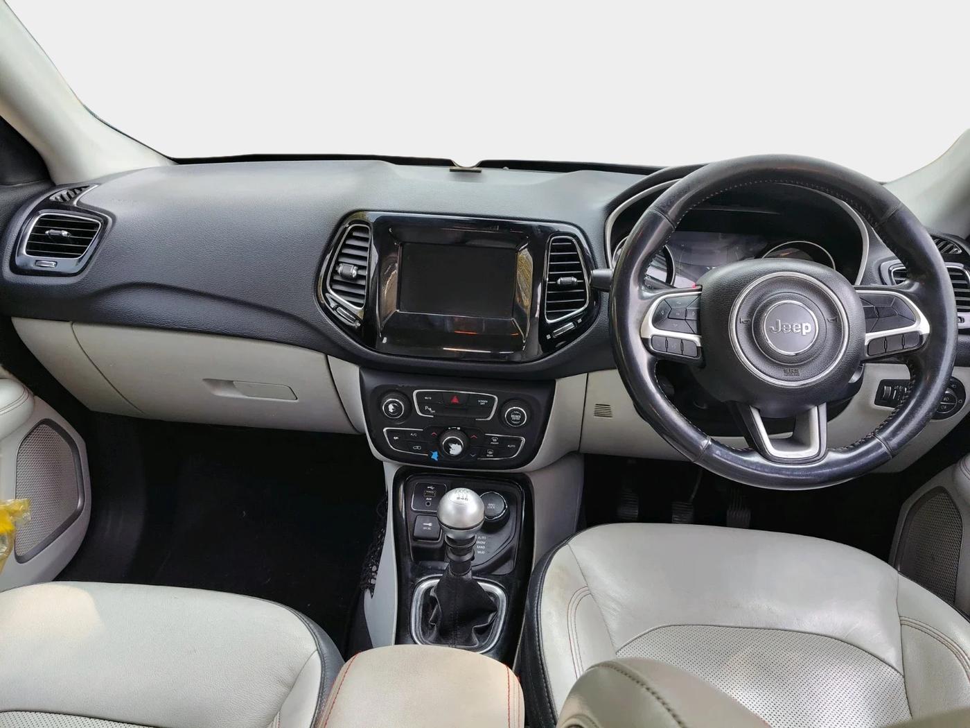 2017 Jeep Compass LIMITED 2.0 DIESEL 4X4, Diesel, Manual, 92,425 km, interior