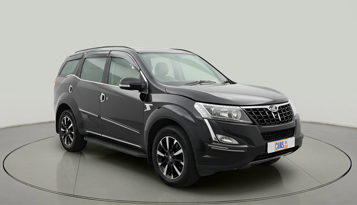2018 Mahindra XUV500 W11, Diesel, Manual, 1,23,796 km, exterior