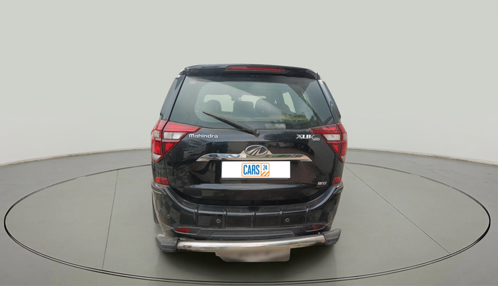 2018 Mahindra XUV500 W11, Diesel, Manual, 1,23,796 km, exterior