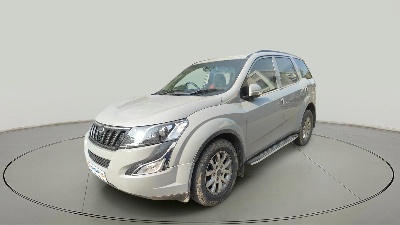 2017 Mahindra XUV500 W10, Diesel, Manual, 1,00,572 km, exterior