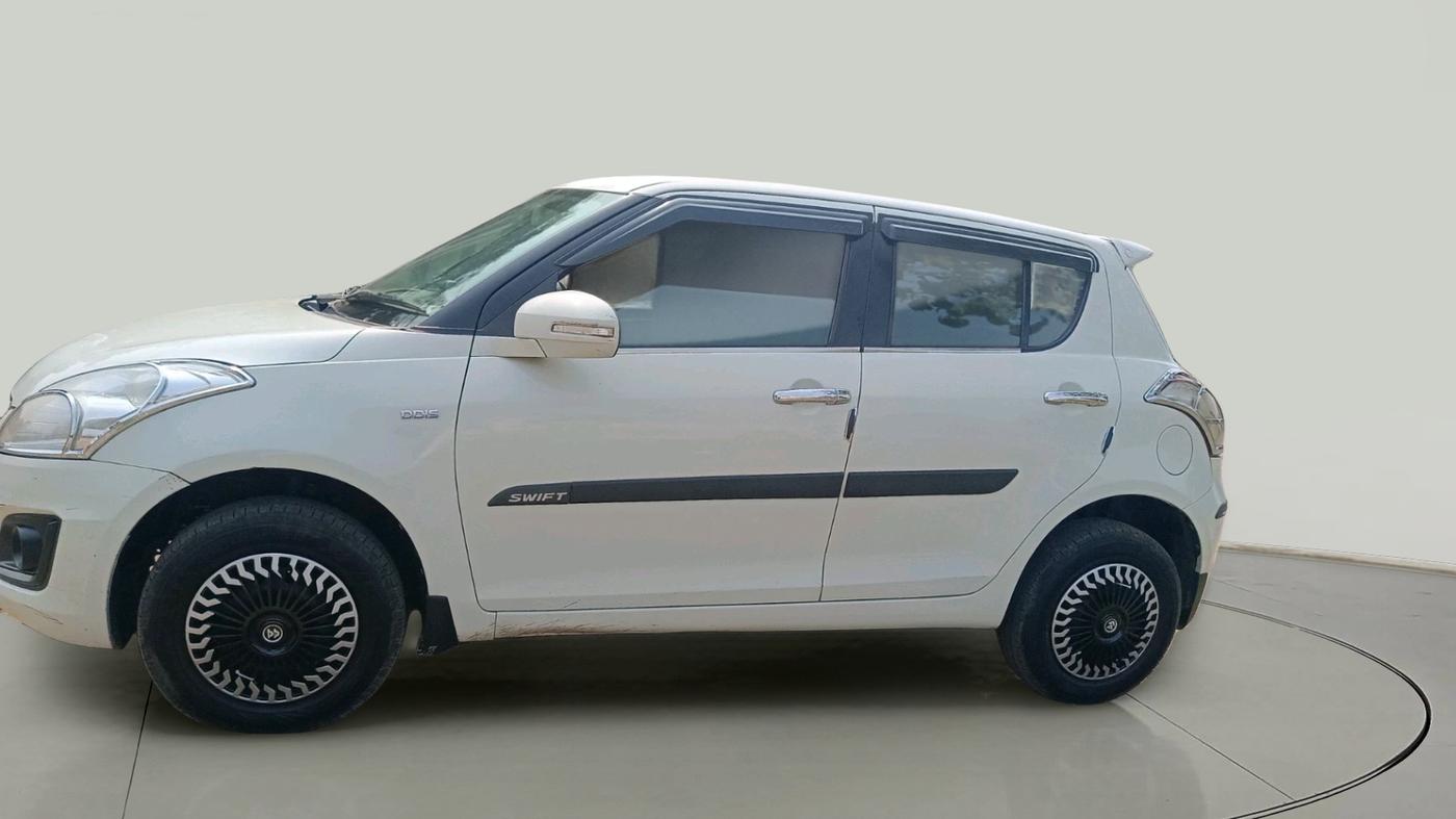 2014 Maruti Swift VXI, CNG, Manual, 1,73,467 km, exterior