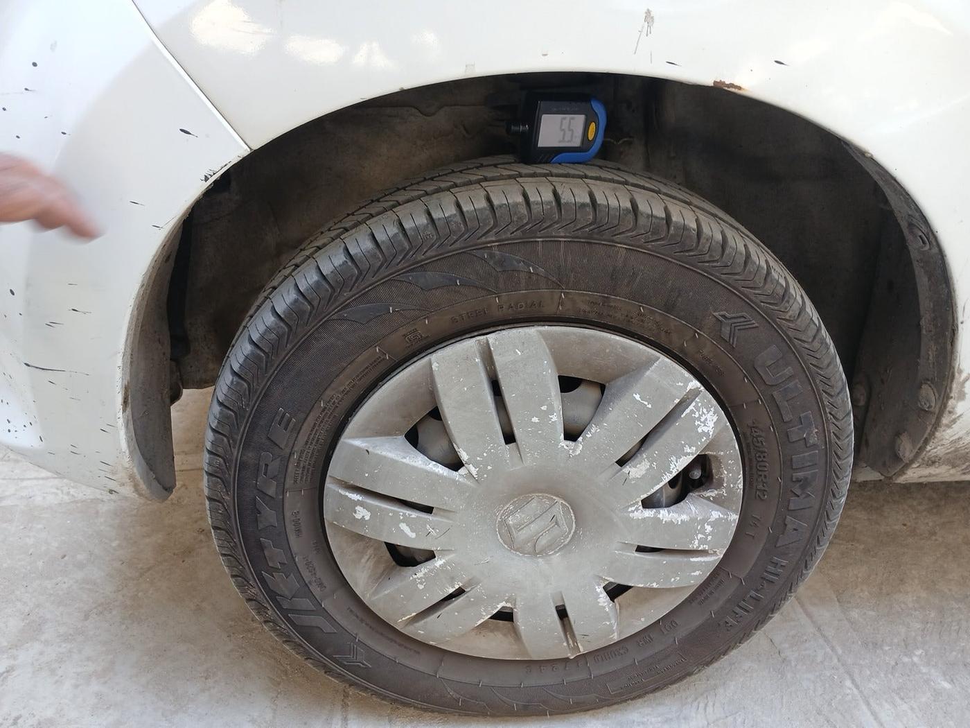 2013 Maruti Alto 800 LXI, Petrol, Manual, 69,814 km, tyre