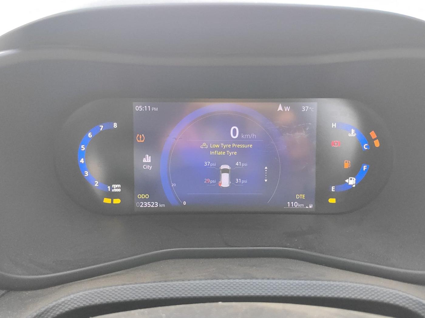 2024 Tata NEXON CREATIVE + SUNROOF 1.5 DIESEL, Diesel, Manual, 23,523 km, interior