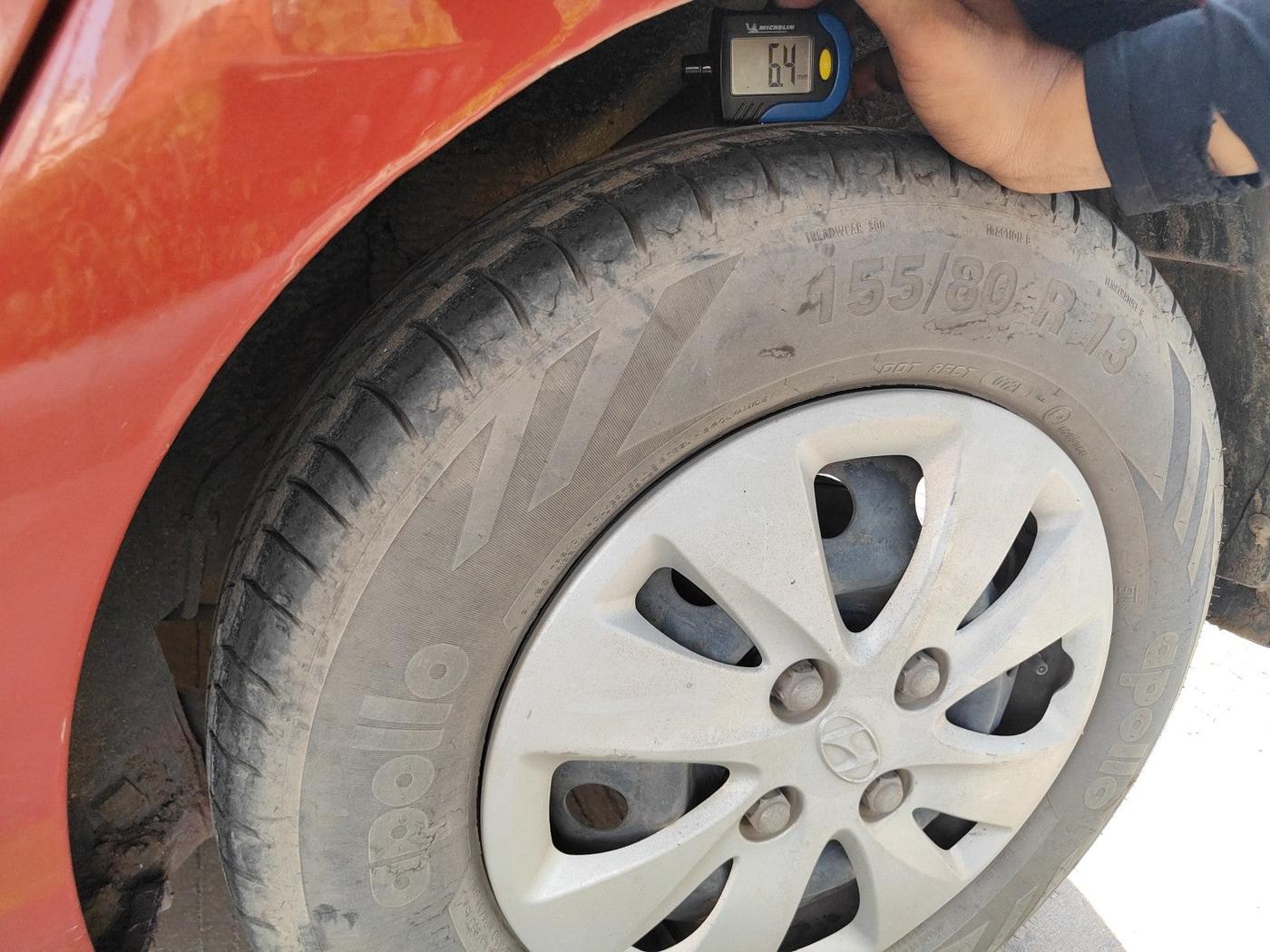 2012 Hyundai i10 MAGNA 1.2, Petrol, Manual, 36,238 km, tyre