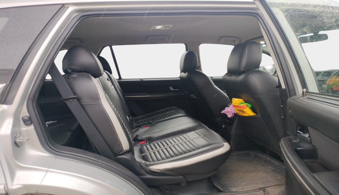 2018 Tata Hexa XM 4X2 7 STR, Diesel, Manual, 1,11,240 km, interior