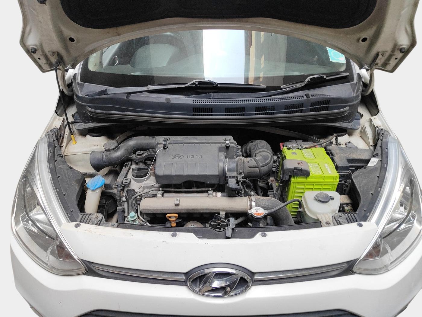 2015 Hyundai Grand i10 ASTA 1.1 CRDI, Diesel, Manual, 88,750 km, exterior