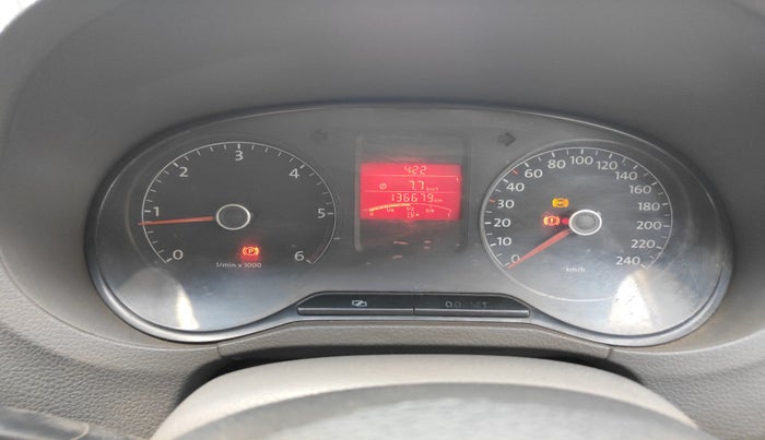 2011 Volkswagen Vento HIGHLINE DIESEL 1.6, Diesel, Manual, 1,36,679 km, interior