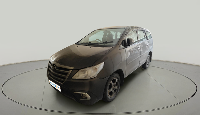 2011 Toyota Innova V 2.5 7 STR, Diesel, Manual, 3,17,681 km, exterior