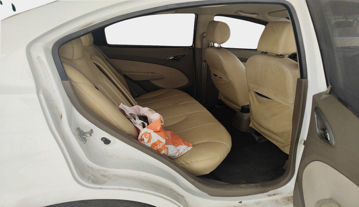 2013 Chevrolet Sail 1.2 LS, Petrol, Manual, 1,38,018 km, interior