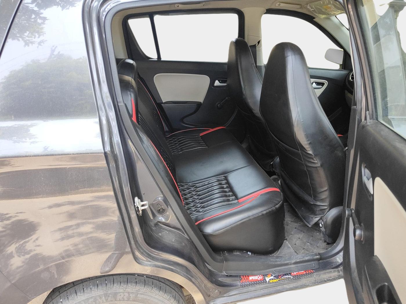 2022 Maruti Alto LXI O, Petrol, Manual, 5,355 km, interior