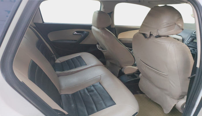 2011 Volkswagen Polo HIGHLINE DIESEL, Diesel, Manual, 1,43,468 km, interior