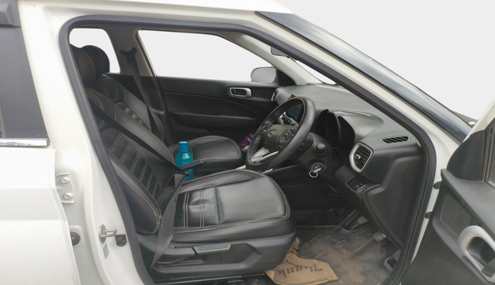 2020 Hyundai VENUE SX 1.5 CRDI, Diesel, Manual, 1,51,356 km, interior