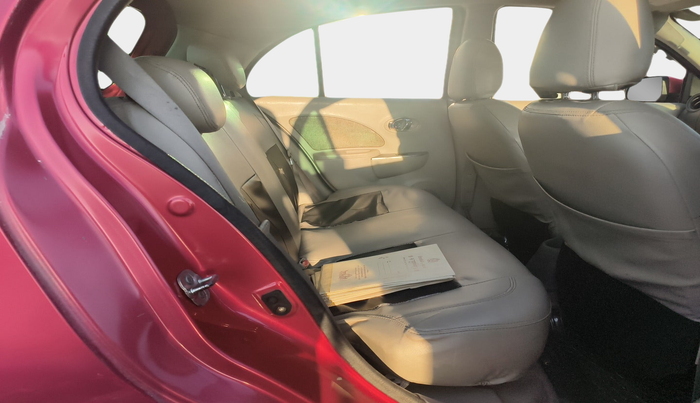 2013 Nissan Micra XV DIESEL, Diesel, Manual, 1,48,135 km, interior