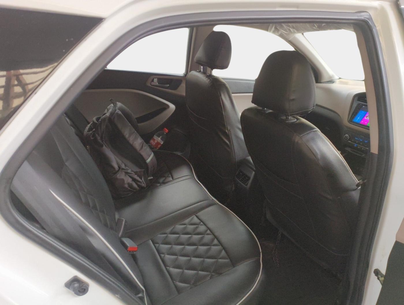 2016 Hyundai Elite i20 ASTA 1.2 (O), Petrol, Manual, 35,905 km, interior