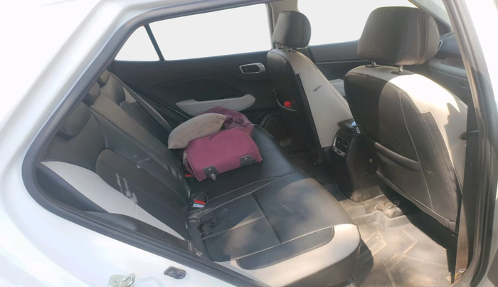 2024 Hyundai VENUE SX (O) 1.0 TURBO DCT, Petrol, Automatic, 21,060 km, interior