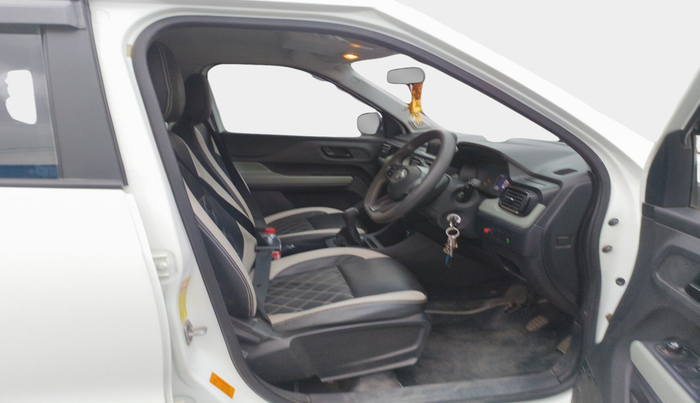 2024 Tata PUNCH ADVENTURE RHYTHM CNG MT, Petrol, Manual, 34,261 km, interior