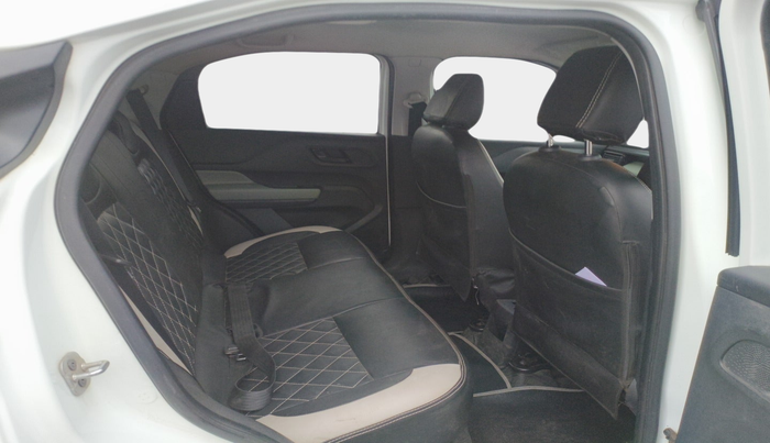 2024 Tata PUNCH ADVENTURE RHYTHM CNG MT, Petrol, Manual, 34,261 km, interior